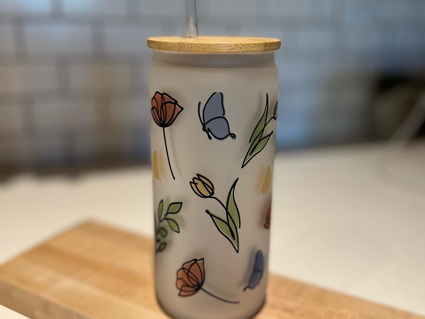 Glass Water Bottle with Bamboo Lid - Hilltop Florist